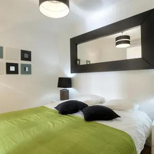 Appartamento Bmyguest - Castelo Stylish Flat, Lisbona